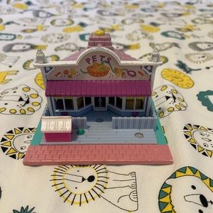 Polly Pocket Pet Shop compact only